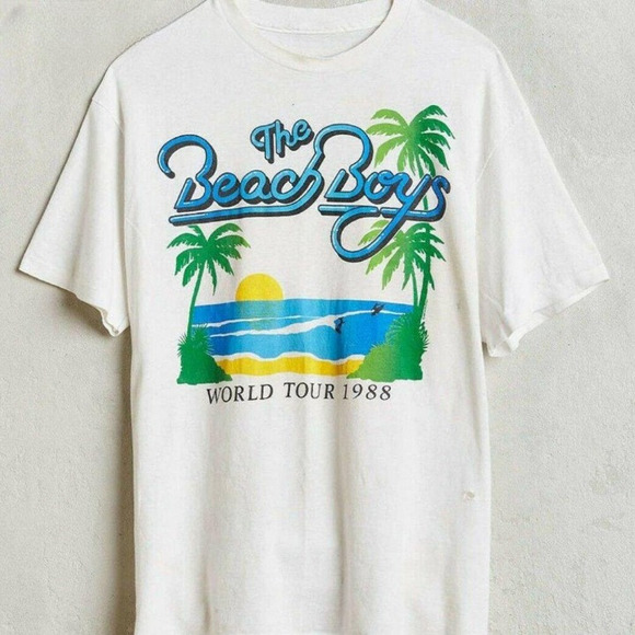 KahaLavar Other - Vintage Beach Boys World Tour 1988 T-Shirt